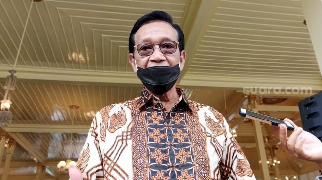Covid-19 di DIY Tidak Terbendung, Sultan: Satu-Satunya Cara ya Lockdown Totally!. Gambar : Gubernur DIY Sri Sultan Hamengku Buwono X. Foto: suara