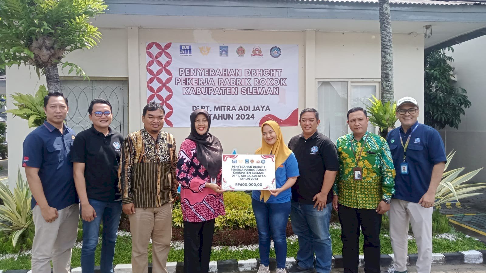 DBHCT 2024, Bukti Nyata Dukungan untuk Buruh Rokok Sleman. Gambar : 