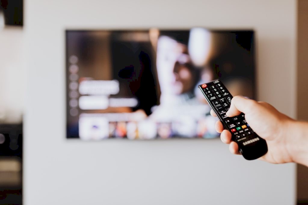 Meningkatkan Kualitas Siaran TV Digital di Yogyakarta: Panduan Memilih Antena yang Tepat. Gambar : pexels