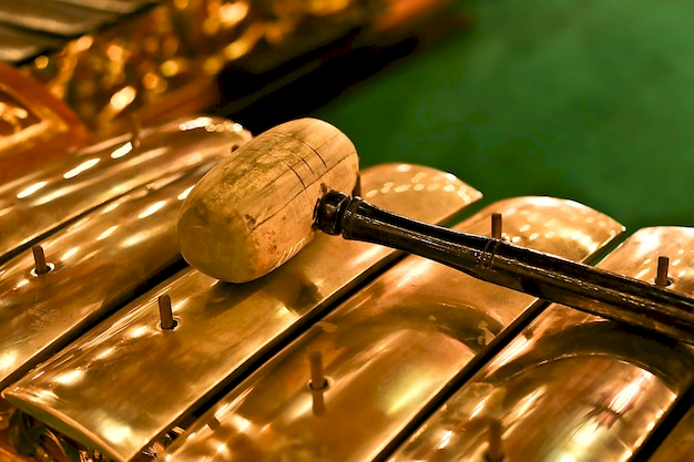 'Metaverse Gamelan' Kolaborasi Dosen UAJY dan ISI Yogyakarta Lestarikan Budaya Seni Musik Gamelan. Gambar : ilustrasi Gamelan - freepik