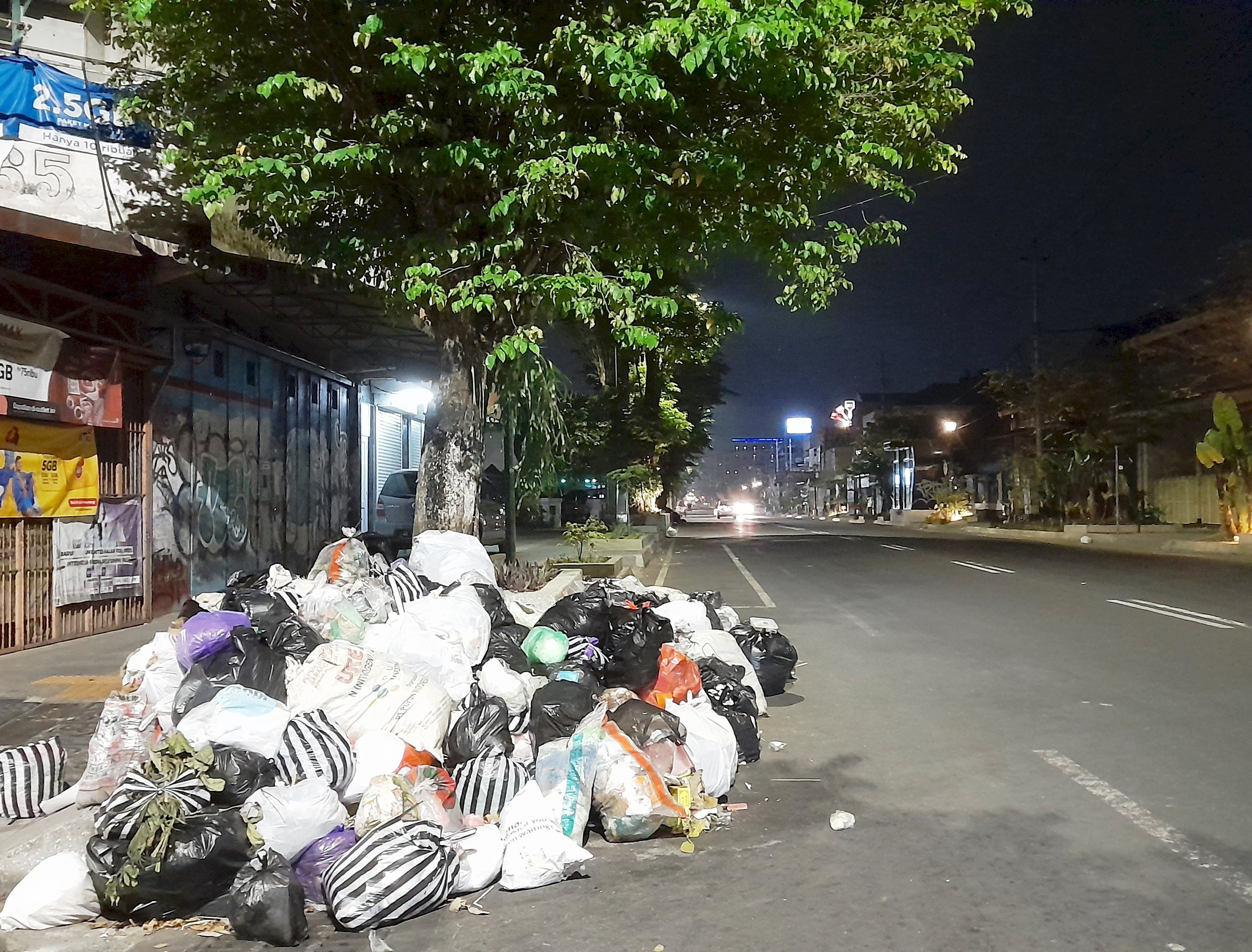 Pemerintah DIY Siapkan Rp100 Miliar untuk Revolusi Pengelolaan Sampah. Gambar : Foto : jpnn