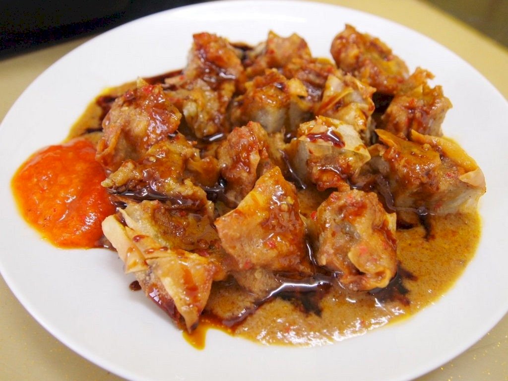 Wajib Kesini! Ini Rekomendasi Tempat Jajan Siomay yang Menggugah Selera di Jogja. Gambar : salimahfood.com