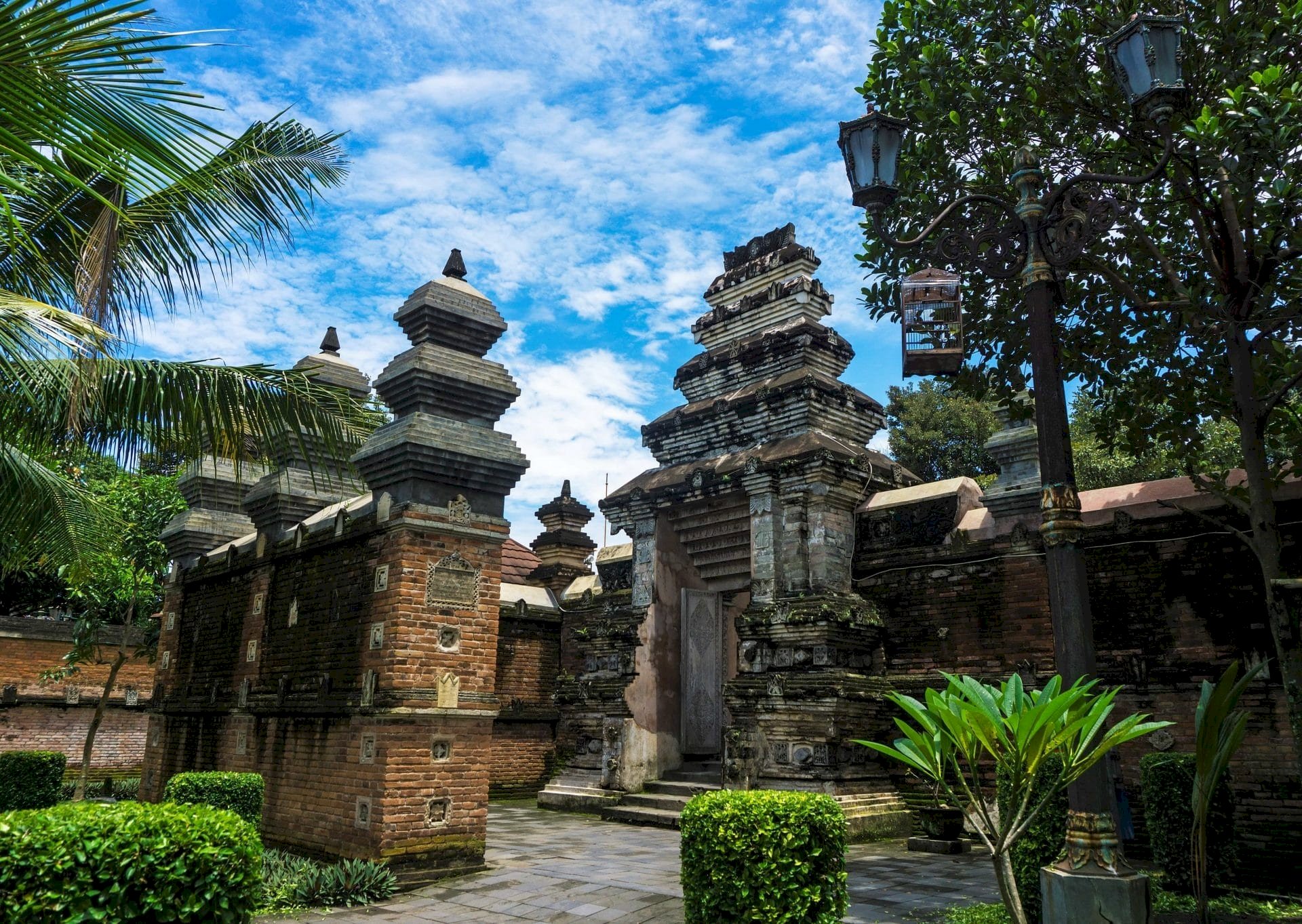 Wisata Sejarah Jogja untuk Anak Sekolah. Gambar : visitingjogja.jogjaprov.go.id
