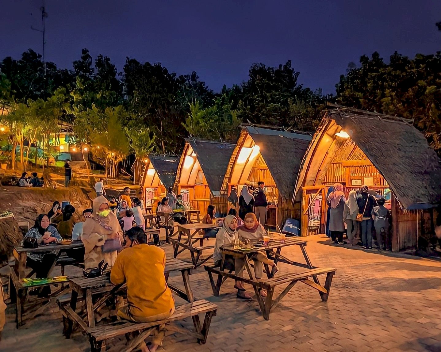 Menikmati Keindahan Alam Yogyakarta dari Puncak Sosok, Destinasi Wisata Baru yang Menarik, dijogja.co Menikmati Keindahan Alam Yogyakarta dari Puncak Sosok, Destinasi Wisata Baru yang Menarik, dijogja.co. Menikmati Keindahan Alam Yogyakarta dari Puncak Sosok, Destinasi Wisata Baru yang Menarik.